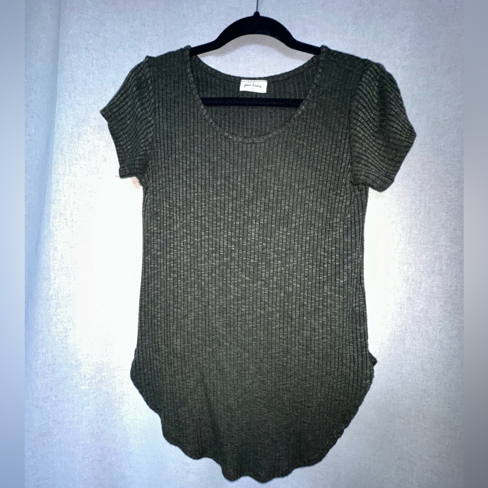 Cute Shortless Top